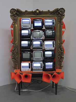 Ian Burns sculpture. Fake. 2017