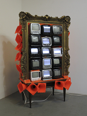 Ian Burns sculpture. Fake. 2017